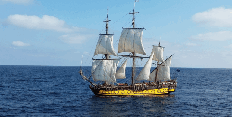 Shtandart Sets Course for the Tall Ships Races