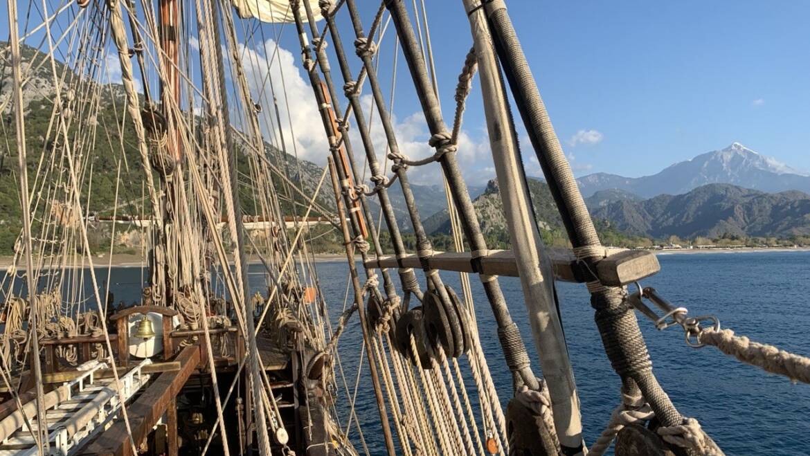 The spring sailing season is open!