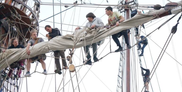 Open Letter to the Three Maritime Prefects of France: Challenging the Ban on Shtandart